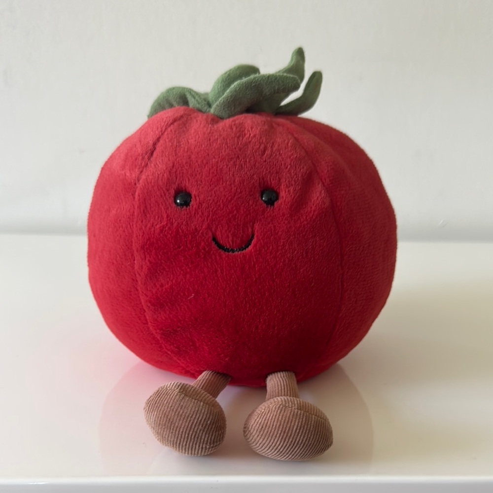 NEW JELLYCAT amuseables tomato